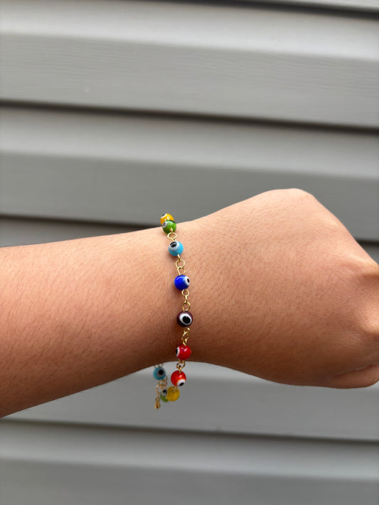 Gold evil eye bracelet
