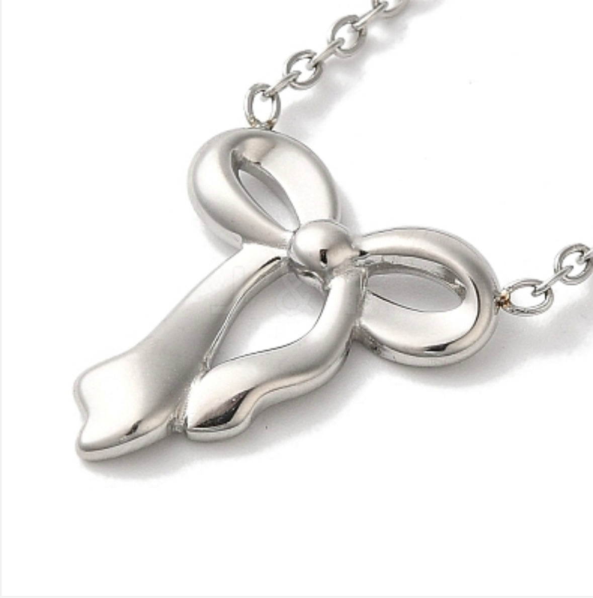Bow Necklace