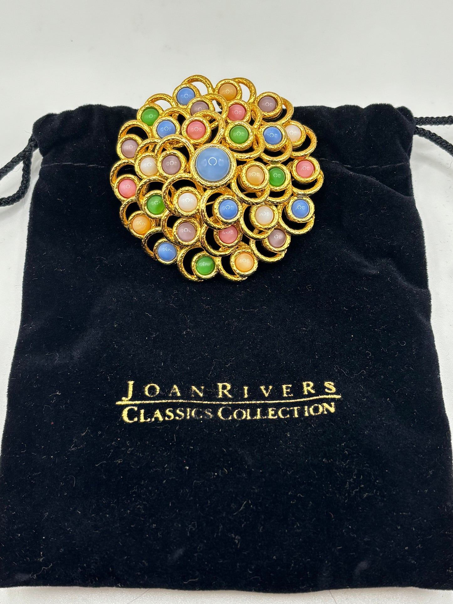 Rare Joan Rivers layered gold tone multi-colored pin/brooch.